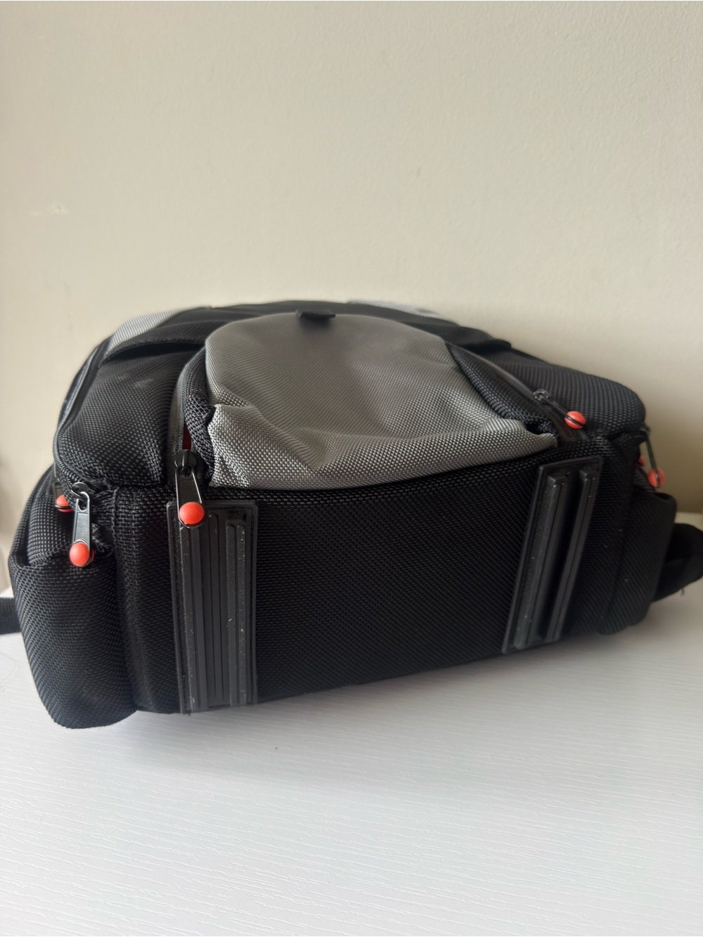 Camera Backpack – Excellent Condition - Picture 7 of 8